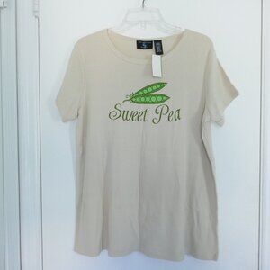 NEW New Additions Sweet Pea cream maternity t-shirt with graphic on front size L